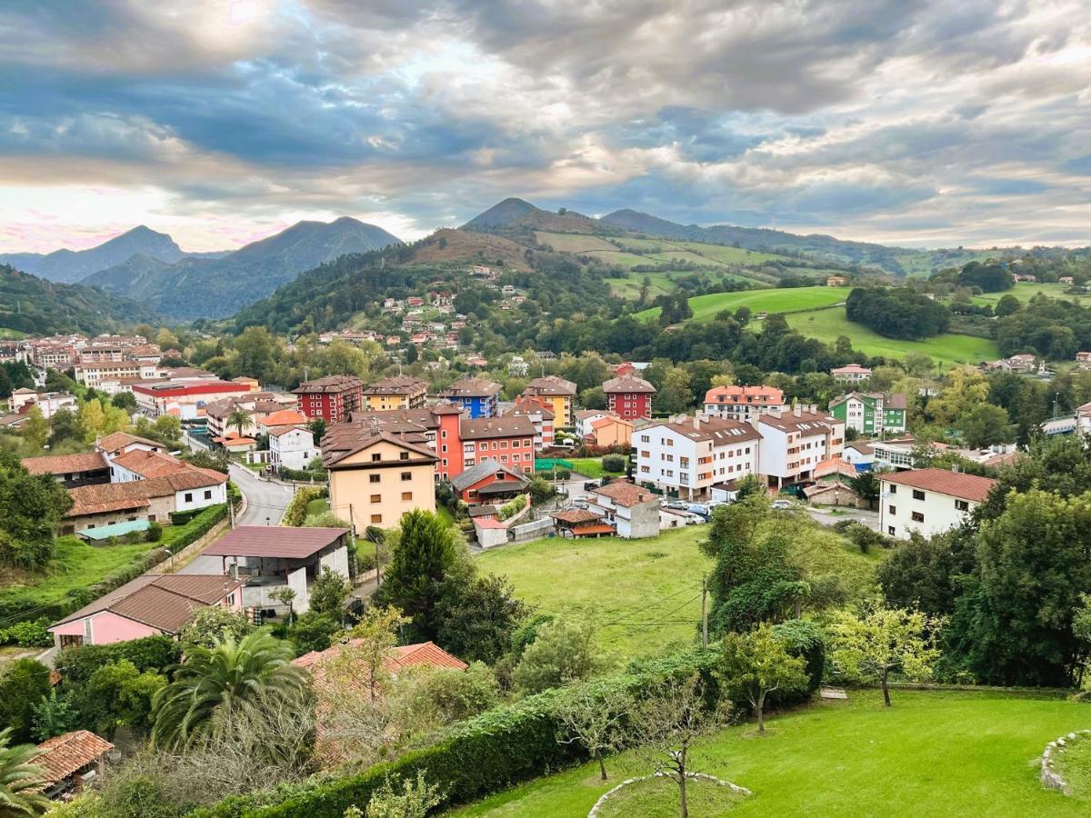 Cangas De Onis A Orillas Del Rio Sella Ngoại thất bức ảnh